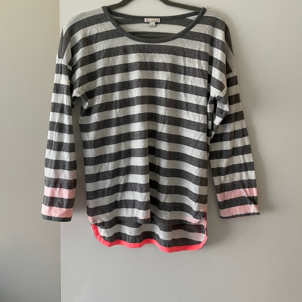 GAP Gray and White Striped Long Sleeve Shirt